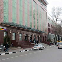 Entrance �- 2nd viev